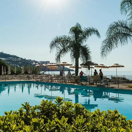 Elegante Con Piscina - Wi-fi & Box Privato *