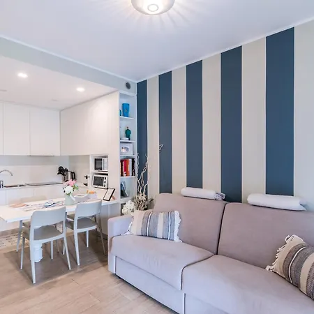 Elegante Con Piscina - Wi-fi & Box Privato سانريمو