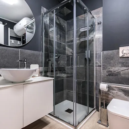 Elegante Con Piscina - Wi-fi & Box Privato شقة *