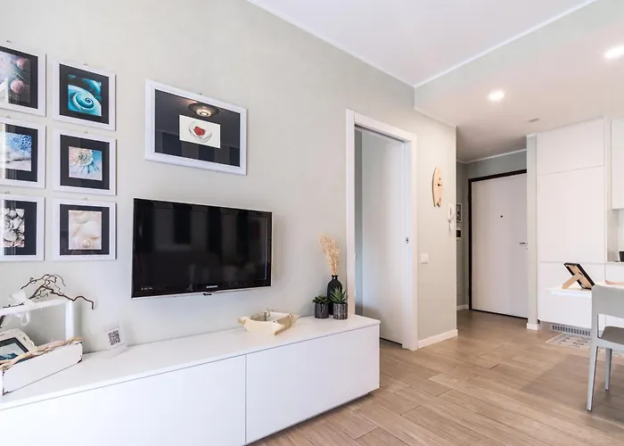 Elegante Con Piscina - Wi-fi & Box Privato * Sanremo