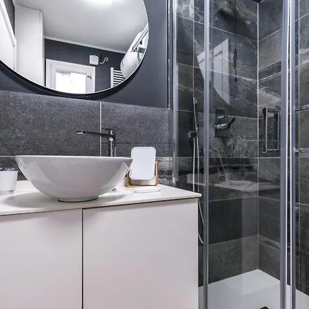 Elegante Con Piscina - Wi-fi & Box Privato * サンレモ