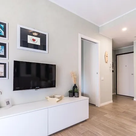 Elegante Con Piscina - Wi-fi & Box Privato * San Remo